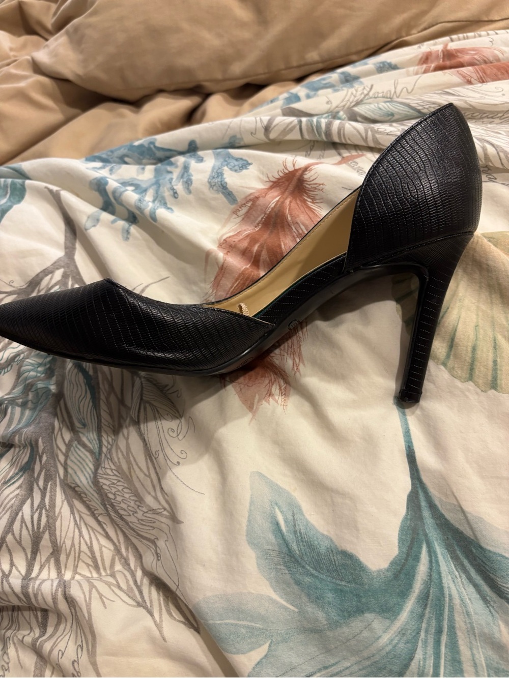 Nine West Black Textured Pointed D'Orsay Pump